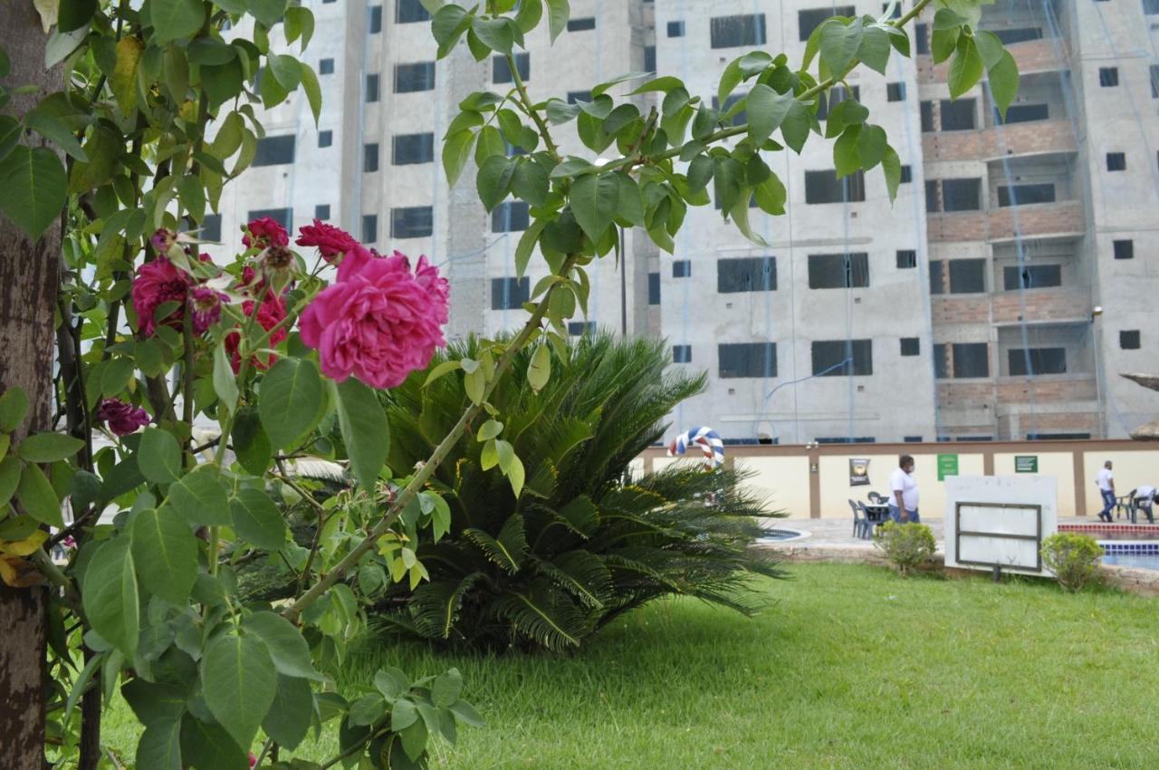 Apartamento Golden Dolphin Supreme - Achei Ferias Apartment กัลดัสโนวัส ภายนอก รูปภาพ